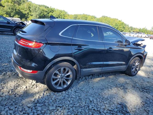 Photo 3 from auction – 2017 LINCOLN MKC SELECT with VIN 5LMCJ2D91HUL01775