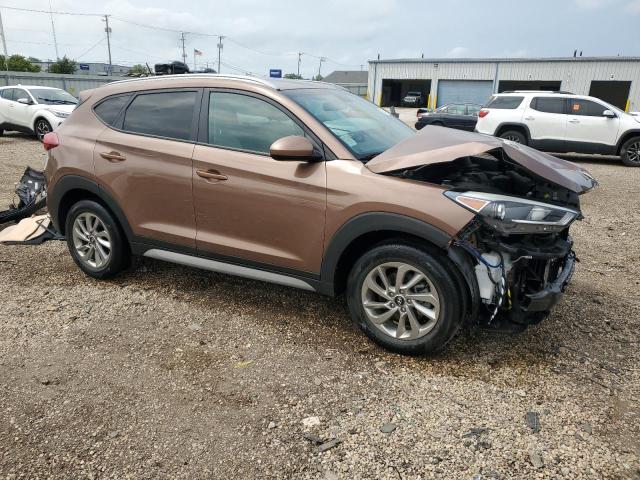 Photo 4 from auction – 2017 HYUNDAI TUCSON LIM with VIN KM8J3CA41HU417772