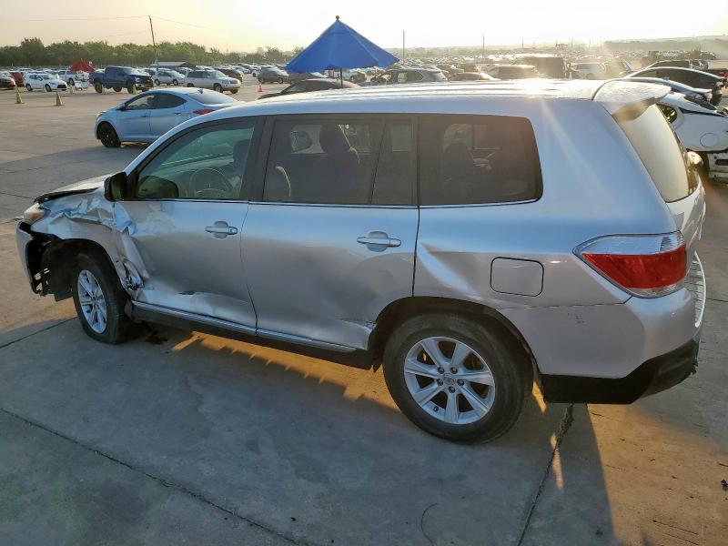 Photo 2 from auction – 2013 TOYOTA HIGHLANDER with VIN 5TDZA3EHXDS037175