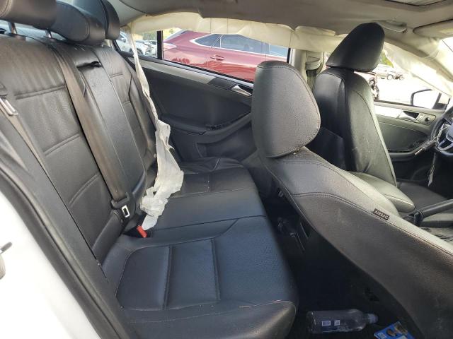 Photo 10 from auction – 2017 VOLKSWAGEN JETTA SE with VIN 3VWDB7AJ8HM242049
