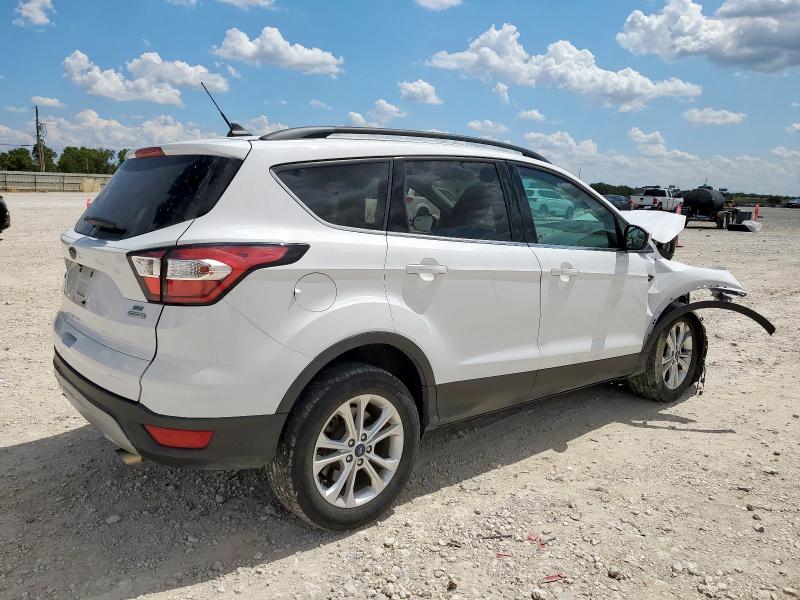 Photo 3 from auction – 2018 FORD ESCAPE SE with VIN 1FMCU0GD9JUD20496