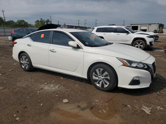 Photo 4 from auction – 2019 NISSAN ALTIMA S with VIN 1N4BL4BV2KC120552
