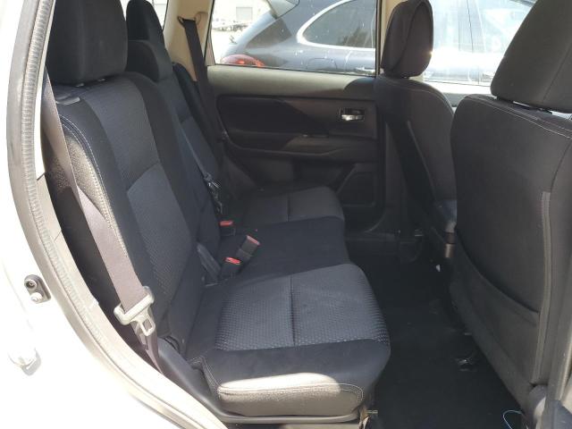 Photo 10 from auction – 2018 MITSUBISHI OUTLANDER SE with VIN JA4AD3A35JJ003713