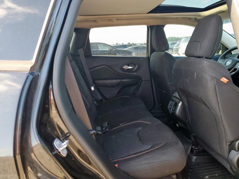 Photo 11 from auction – 2016 JEEP CHEROKEE L with VIN 1C4PJLCB0GW376232