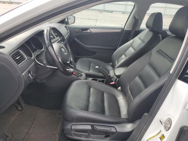 Photo 7 from auction – 2017 VOLKSWAGEN JETTA SE with VIN 3VWDB7AJ0HM255295