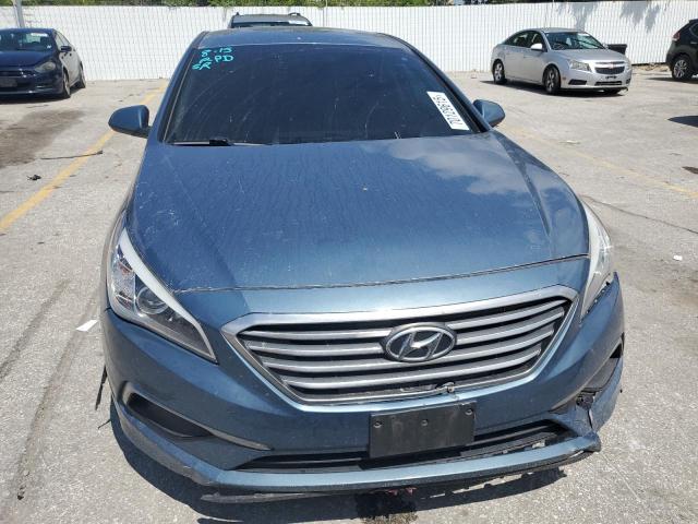 Photo 5 from auction – 2017 HYUNDAI SONATA SE with VIN 5NPE24AF0HH491663