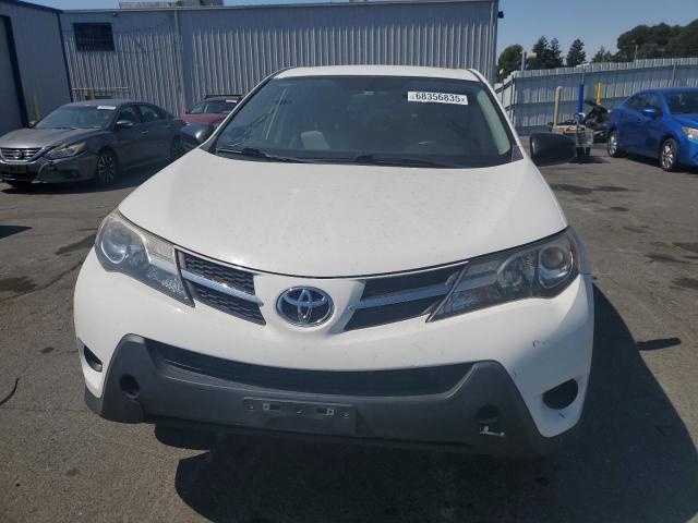 Photo 5 from auction – 2015 TOYOTA RAV4 LE with VIN JTMZFREV4FD050531