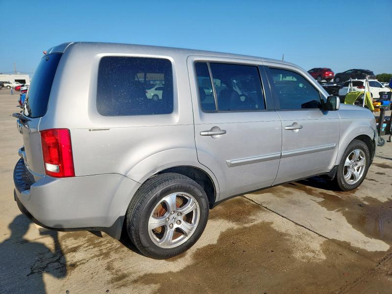 Photo 3 from auction – 2015 HONDA PILOT EXL with VIN 5FNYF3H55FB015641