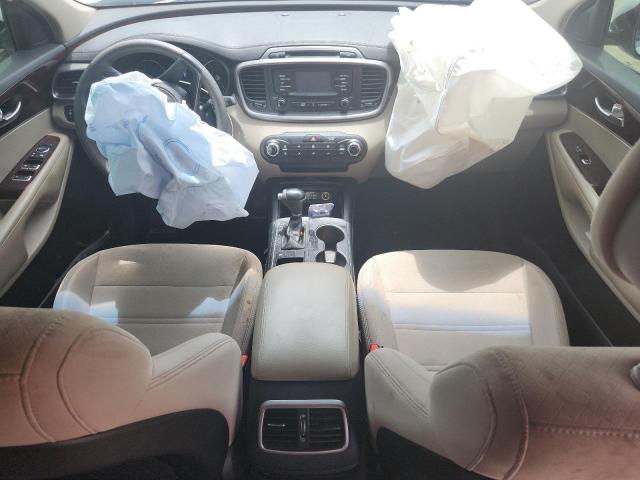 Photo 8 from auction – 2016 KIA SORENTO LX with VIN 5XYPG4A30GG023938