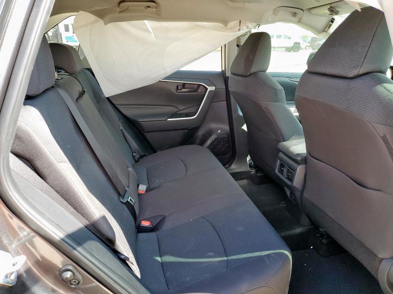 Photo 11 from auction – 2024 TOYOTA RAV4 LE with VIN 2T3H1RFV1RC294557