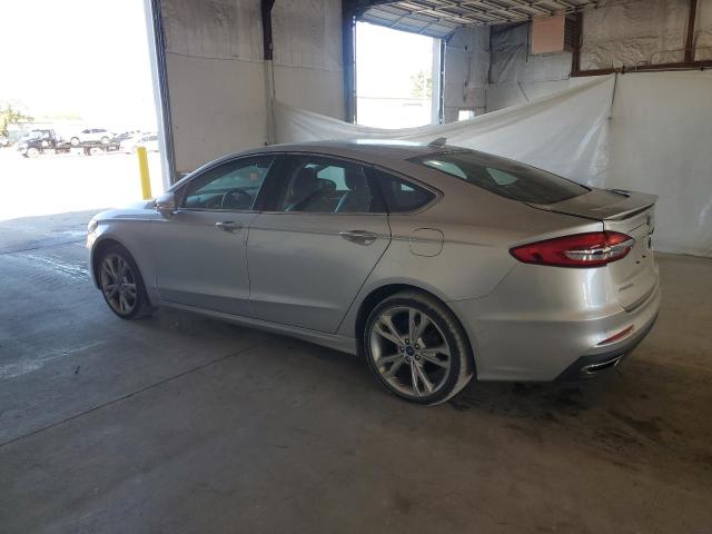 Photo 2 from auction – 2019 FORD FUSION TITANIUM with VIN 3FA6P0D93KR152801