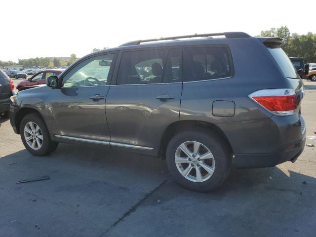 Photo 2 from auction – 2011 TOYOTA HIGHLANDER BASE with VIN 5TDBK3EH0BS064848