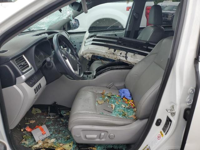 Photo 7 from auction – 2018 TOYOTA HIGHLANDER with VIN 5TDJZRFH3JS844138
