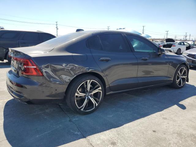 Foto 3 de la subasta – 2024 VOLVO S60 PLUS con VIN 7JRL12TL4RG290440