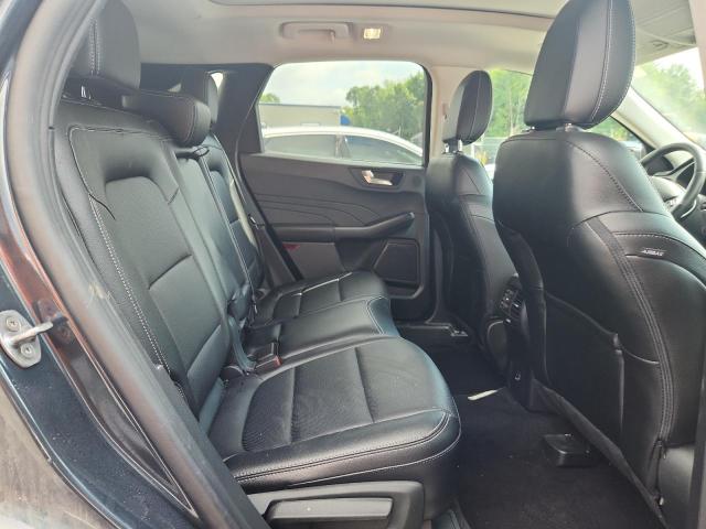Photo 11 from auction – 2022 FORD ESCAPE SEL with VIN 1FMCU0KZ8NUA99384
