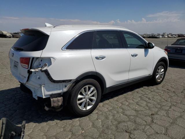 Photo 3 from auction – 2016 KIA SORENTO LX with VIN 5XYPGDA36GG059276