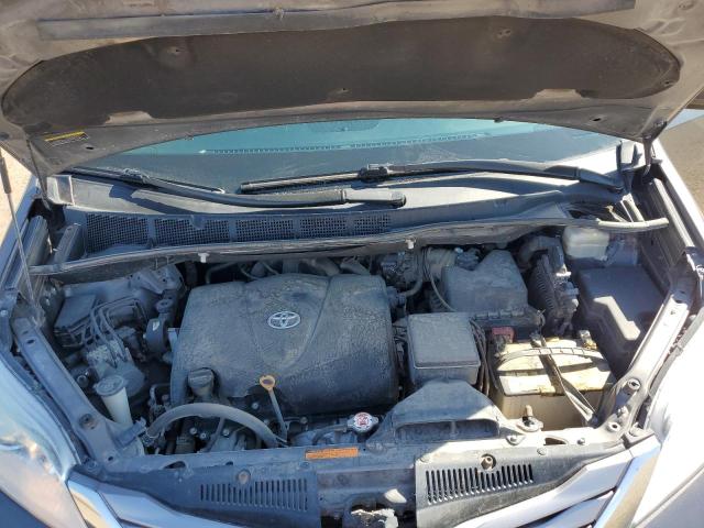 Photo 12 from auction – 2017 TOYOTA SIENNA XLE with VIN 5TDYZ3DC0HS896257