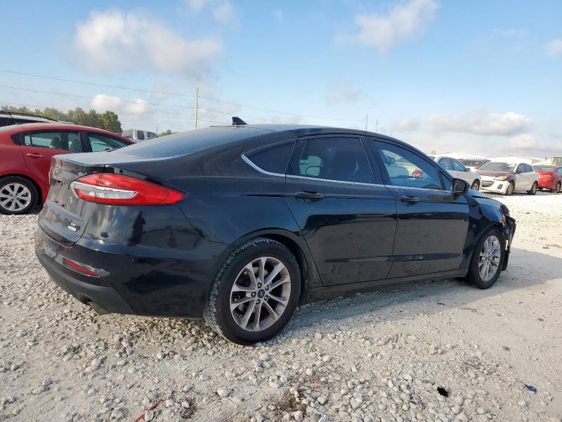 Photo 3 from auction – 2020 FORD FUSION SE with VIN 3FA6P0HDXLR148261
