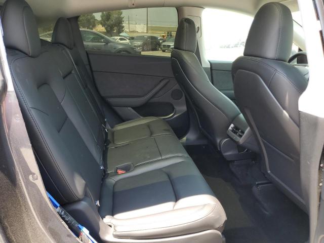 Photo 10 from auction – 2025 TESLA MODEL Y with VIN 7SAYGAEE9SF225176