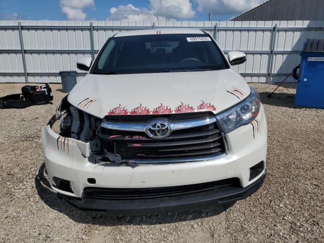 Photo 5 from auction – 2015 TOYOTA HIGHLANDER with VIN 5TDBKRFH9FS113424