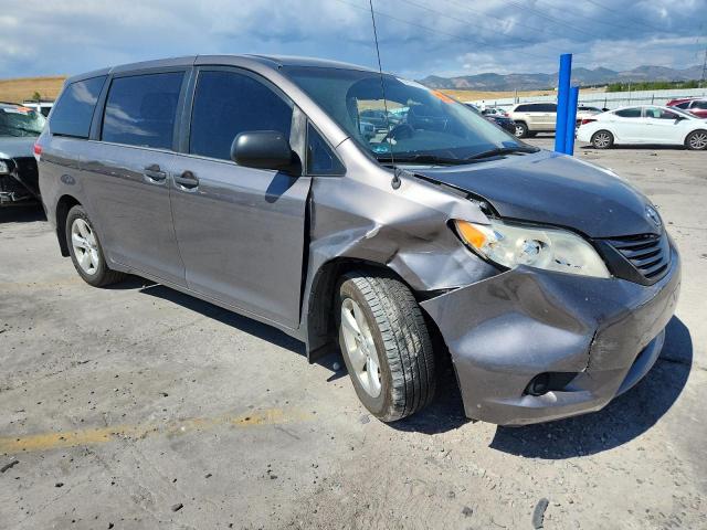 Photo 4 from auction – 2013 TOYOTA SIENNA with VIN 5TDZK3DC9DS310464