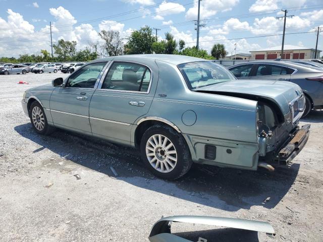 Photo 2 from auction – 2005 LINCOLN TOWN CAR S with VIN 1LNHM82W35Y604377