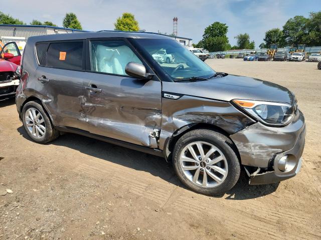 Photo 4 from auction – 2018 KIA SOUL + with VIN KNDJP3A5XJ7511462