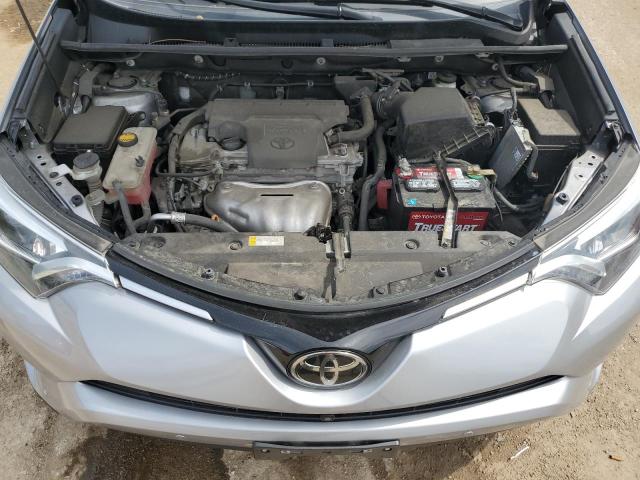 Photo 11 from auction – 2018 TOYOTA RAV4 LIMIT with VIN 2T3DFREV3JW769758