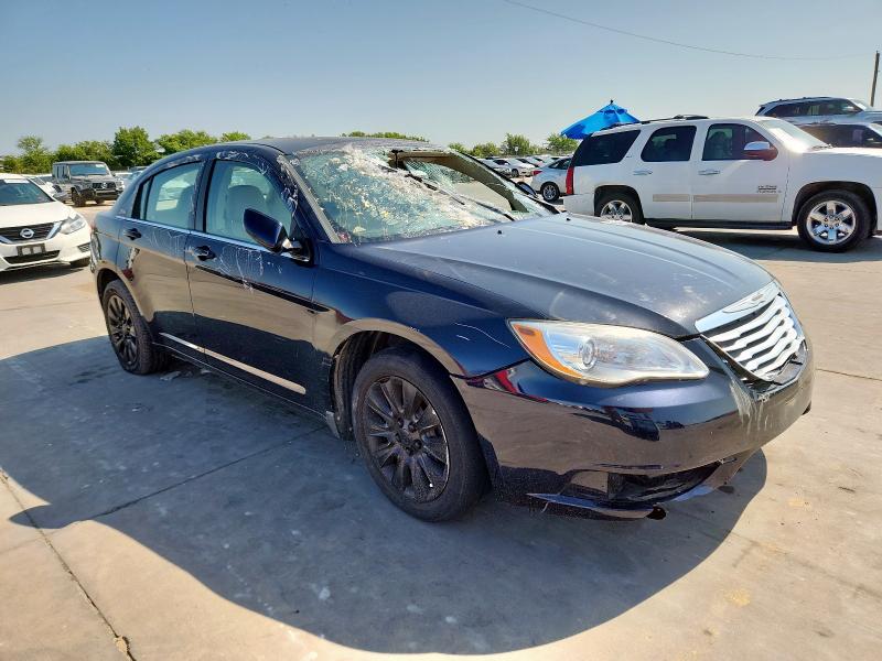 Photo 4 from auction – 2012 CHRYSLER 200 LX with VIN 1C3CCBAB0CN122269