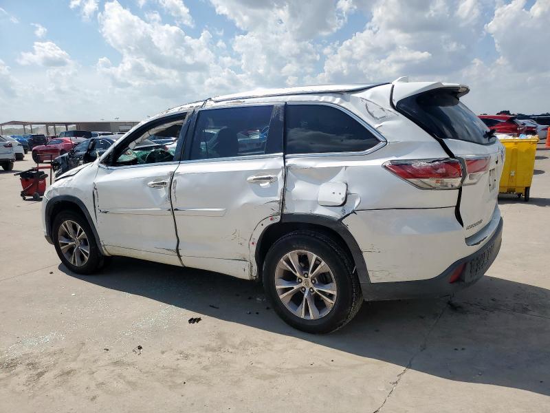 Photo 2 from auction – 2015 TOYOTA HIGHLANDER with VIN 5TDKKRFH1FS075915