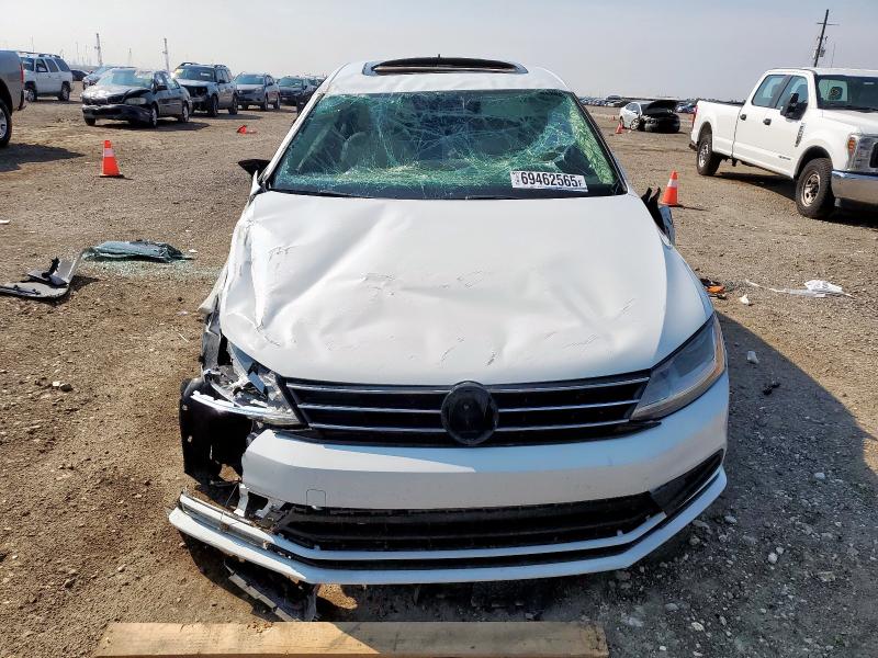 Photo 5 from auction – 2017 VOLKSWAGEN JETTA SE with VIN 3VWDB7AJ4HM399545