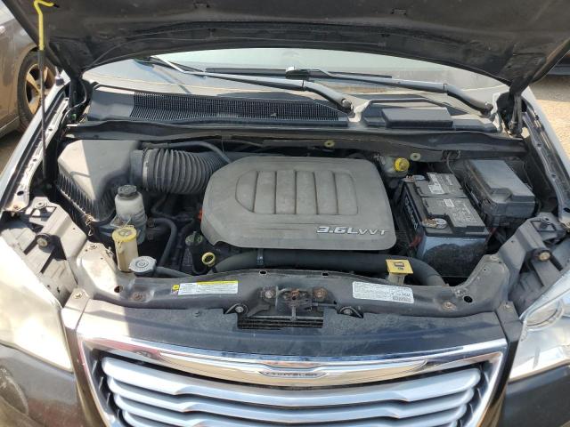 Photo 11 from auction – 2013 CHRYSLER TOWN AND C with VIN 2C4RC1BG7DR526412
