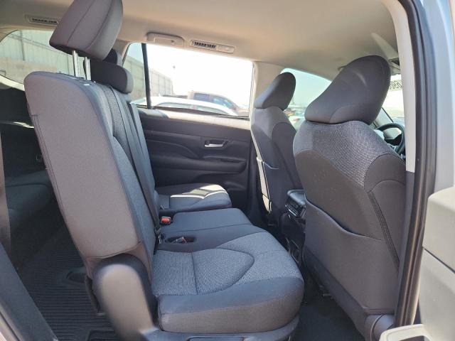 Photo 11 from auction – 2025 TOYOTA GRAND HIGH with VIN 5TDAAAB53SS080717