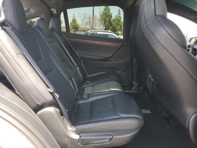 Photo 11 from auction – 2018 TESLA MODEL X with VIN 5YJXCDE21JF142027