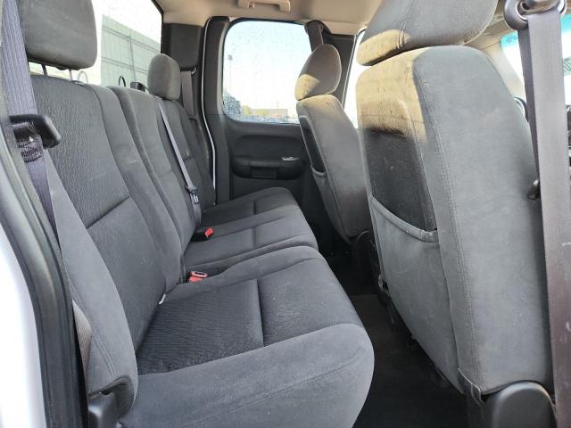Photo 10 from auction – 2008 GMC SIERRA C15 with VIN 2GTEC19J381239900