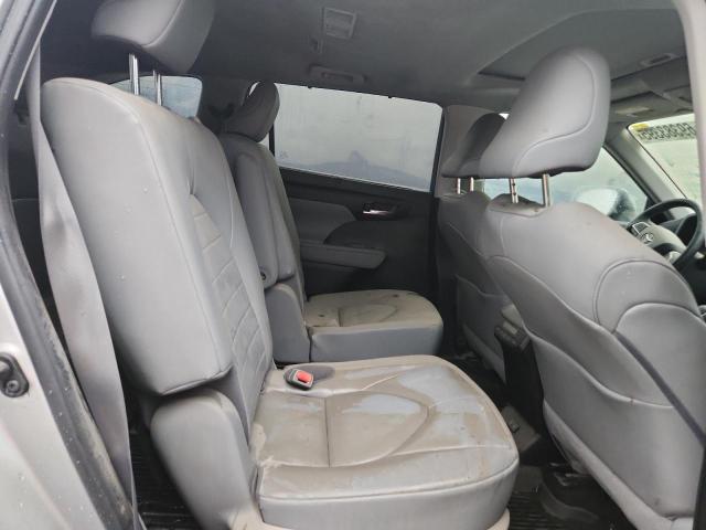 Photo 11 from auction – 2021 TOYOTA HIGHLANDER with VIN 5TDGZRBH8MS075186