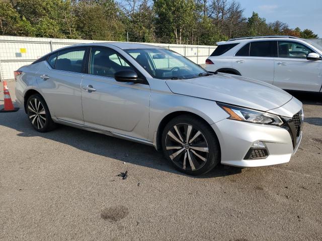 Photo 4 from auction – 2019 NISSAN ALTIMA SR with VIN 1N4BL4CW7KN322590