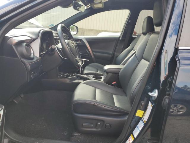 Photo 7 from auction – 2018 TOYOTA RAV4 SE with VIN JTMJFREV6JJ179328