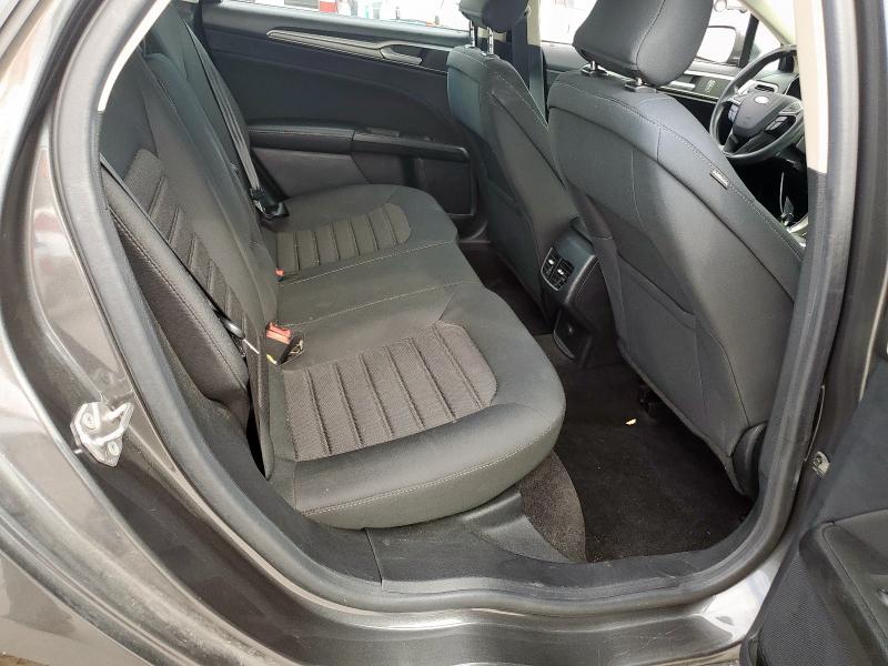 Photo 10 from auction – 2019 FORD FUSION SE with VIN 3FA6P0HD1KR282655