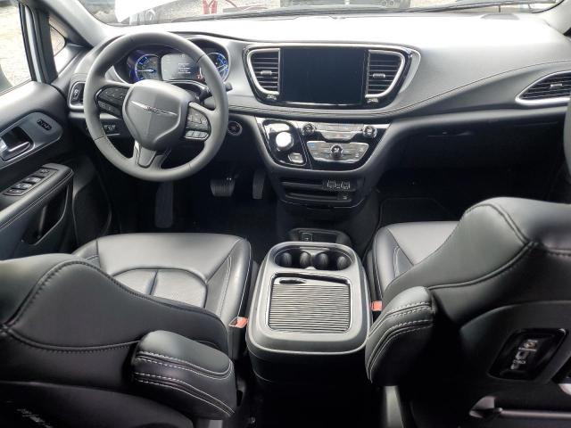 Photo 8 from auction – 2023 CHRYSLER PACIFICA HYBRID TOURING L with VIN 2C4RC1L77PR609289