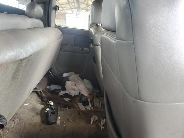 Photo 10 from auction – 2002 CHEVROLET SILVERADO with VIN 2GCEC19T021195332