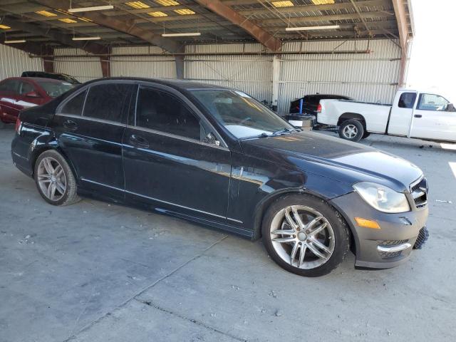 Photo 4 from auction – 2012 MERCEDES-BENZ C 300 4MAT with VIN WDDGF8BB1CF855243