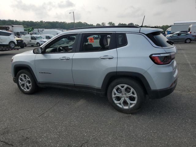 Снимка 2 от търг – 2024 JEEP COMPASS LA с VIN 3C4NJDBN8RT113732