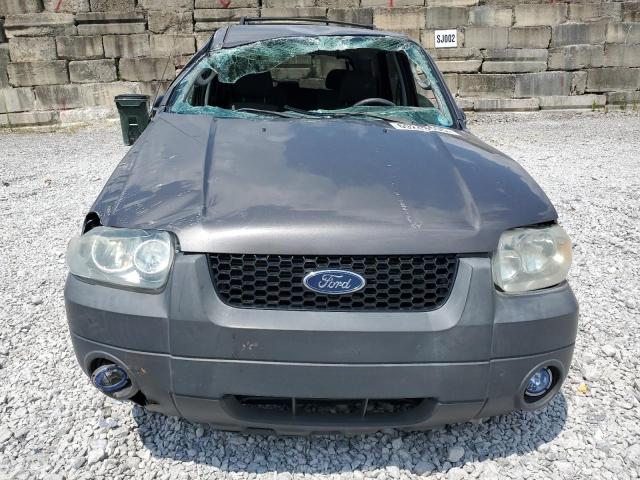 Photo 5 from auction – 2005 FORD ESCAPE XLS with VIN 1FMYU02Z25KD16249