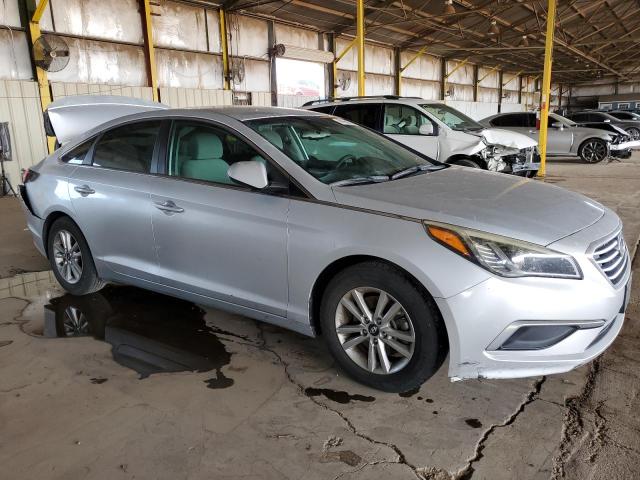 Photo 4 from auction – 2017 HYUNDAI SONATA SE with VIN 5NPE24AF3HH569630