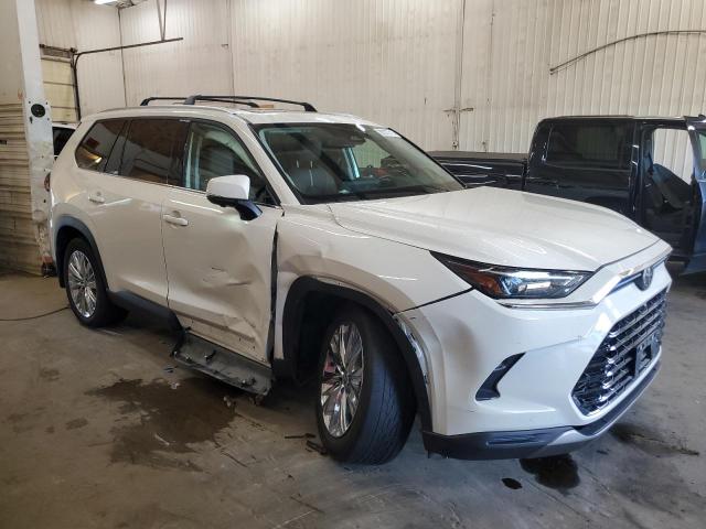 Photo 4 from auction – 2024 TOYOTA GRAND HIGH with VIN 5TDAAAB54RS019130