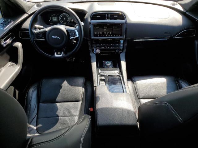 Photo 8 from auction – 2018 JAGUAR F-PACE R - with VIN SADCL2FX2JA325219