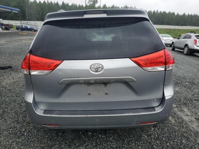Foto 6 de la subasta – 2011 TOYOTA SIENNA BASE con VIN 5TDKA3DC4BS007125