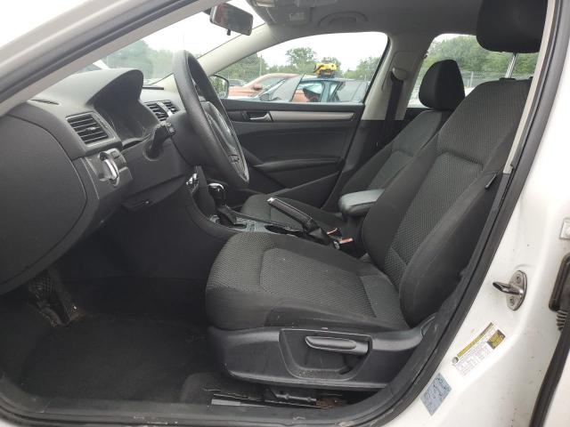 Photo 7 from auction – 2012 VOLKSWAGEN PASSAT S with VIN 1VWAP7A38CC075434
