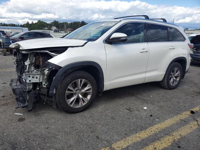 TOYOTA HIGHLANDER 2015 with VIN 5TDJKRFH1FS161771 - Photo from auction